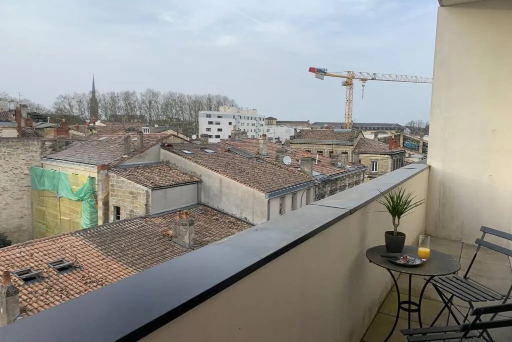 Image 3 of Appartement dernier étage, balcon, parking gratuit !