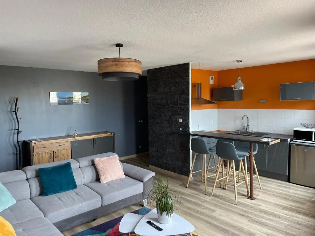 Image of Appartement dernier étage, balcon, parking gratuit !