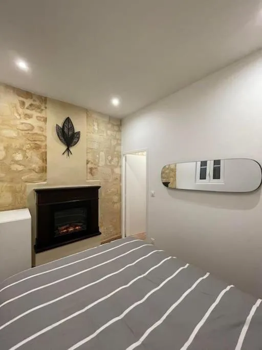 Image 3 of Appartement en face de la gare Saint Jean
