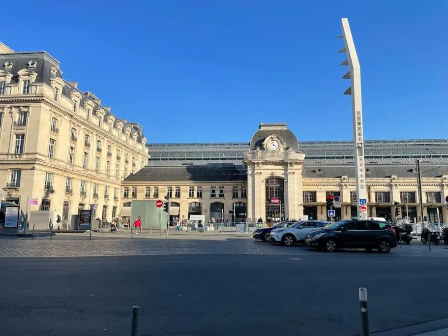 Image 1 of Appartement en face de la gare Saint Jean