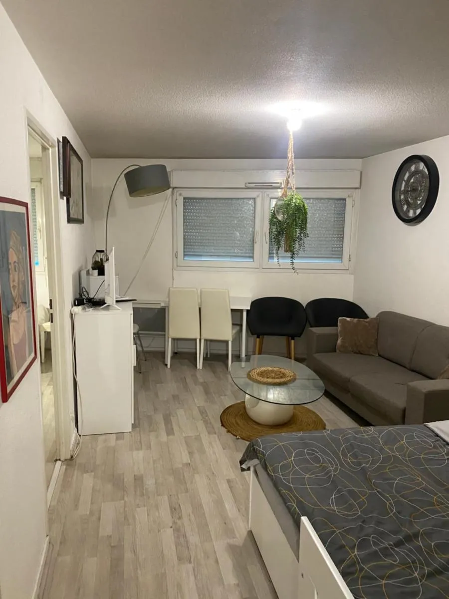 Image 6 of Appartement une chambre