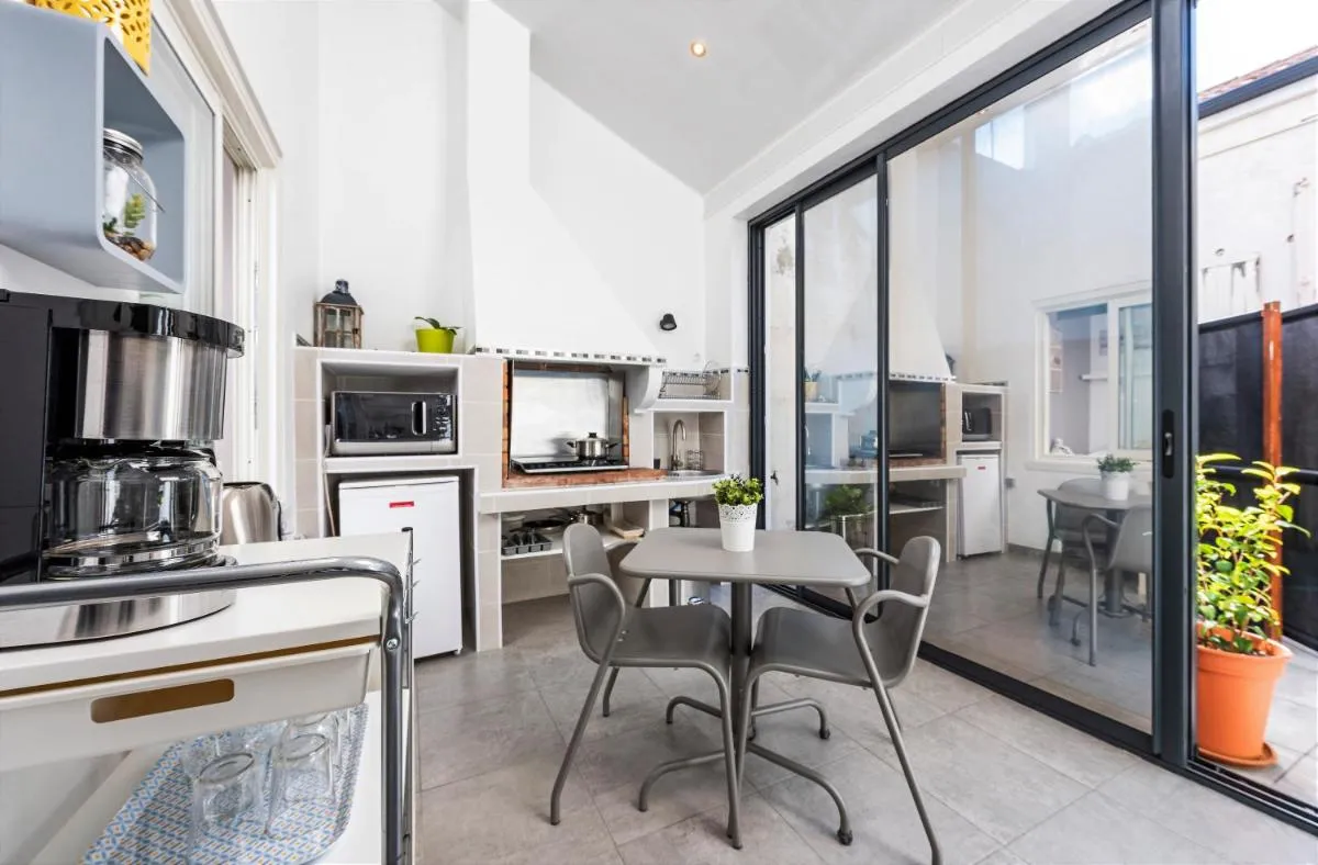 Image 4 of Aquitain Home chambre studio appartement Gare Saint Jean