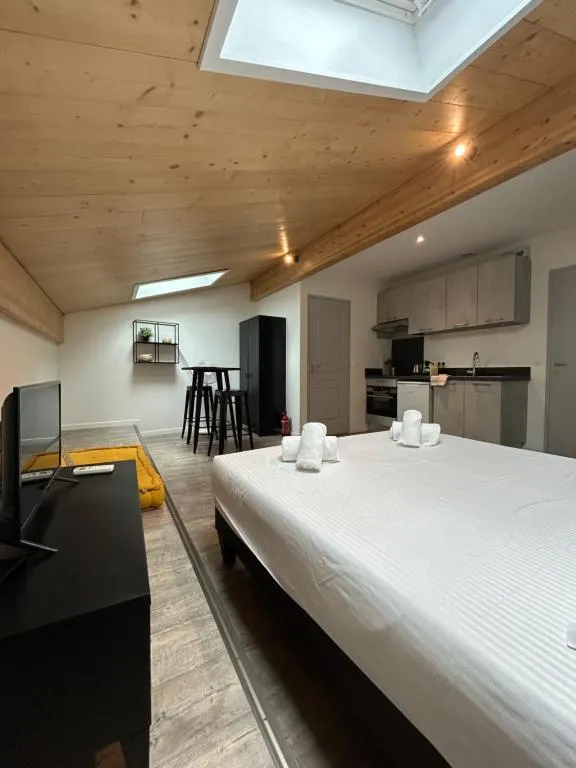 Image of Beau Studio lumineux avec Climatisation pour 2 Personnes