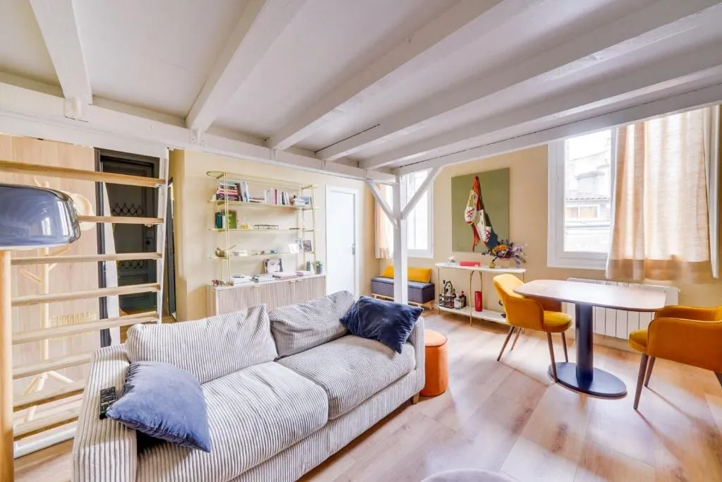 Image of Beautiful apartment Bordeaux Triangle d’Or