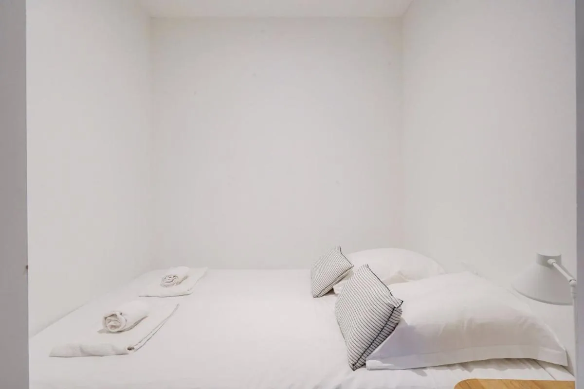 Image 6 of Beautiful apartment in Chartrons with terrace