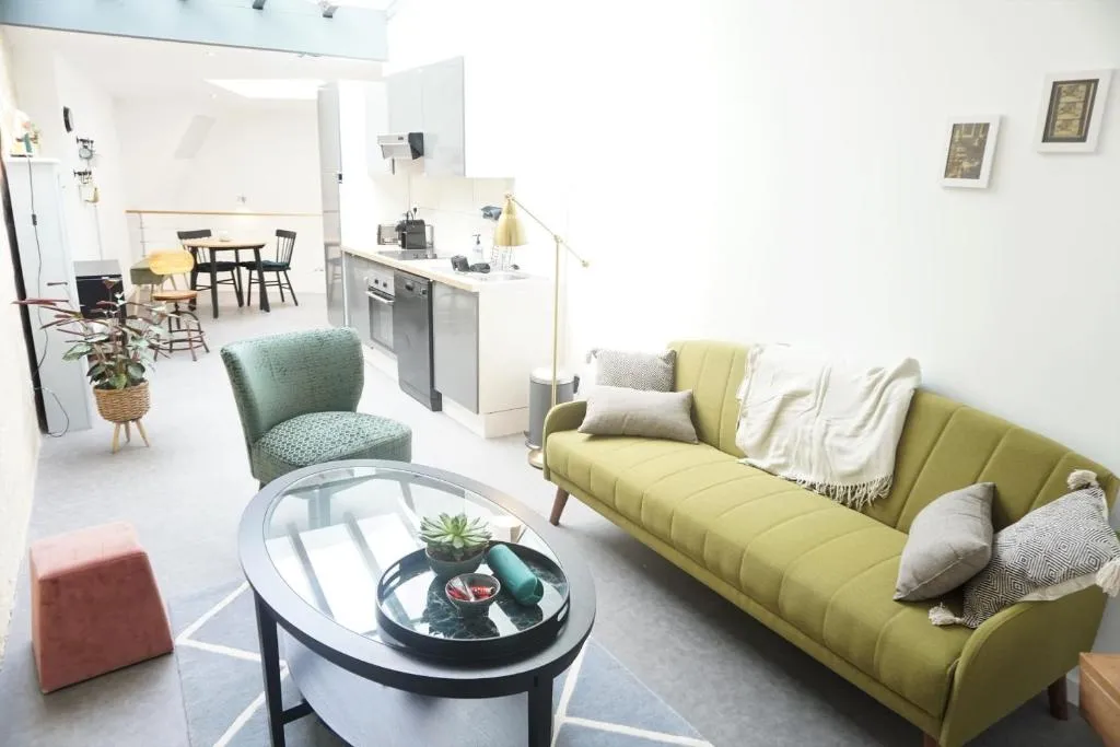 Image of Beautiful duplex with AC – Place du Palais