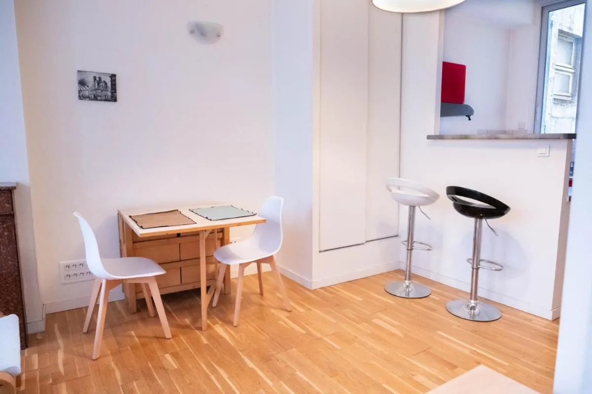 Image 6 of Bel appartement lumineux au cœur de Bordeaux