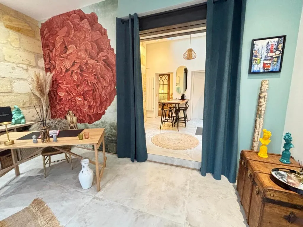 Image of Bohème eyes – Bordeauxbnb