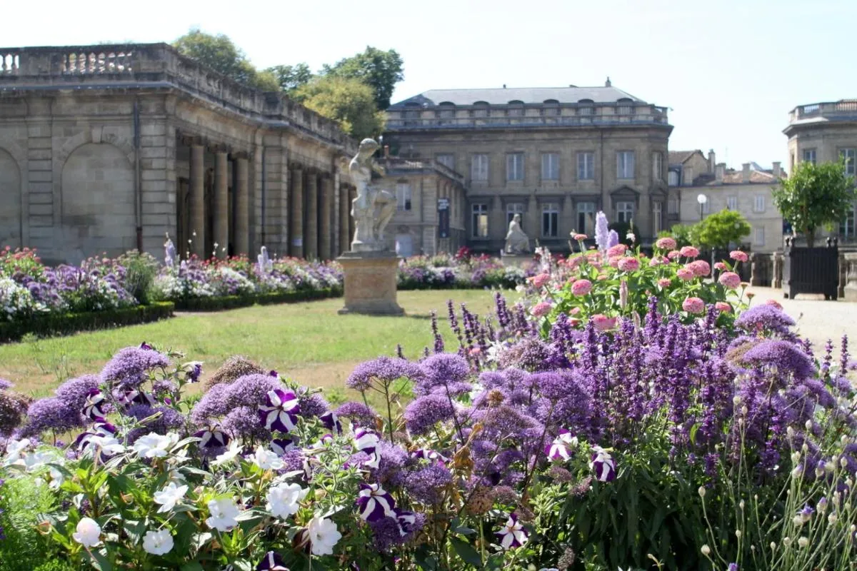 Image 6 of Bordeaux City Gardens