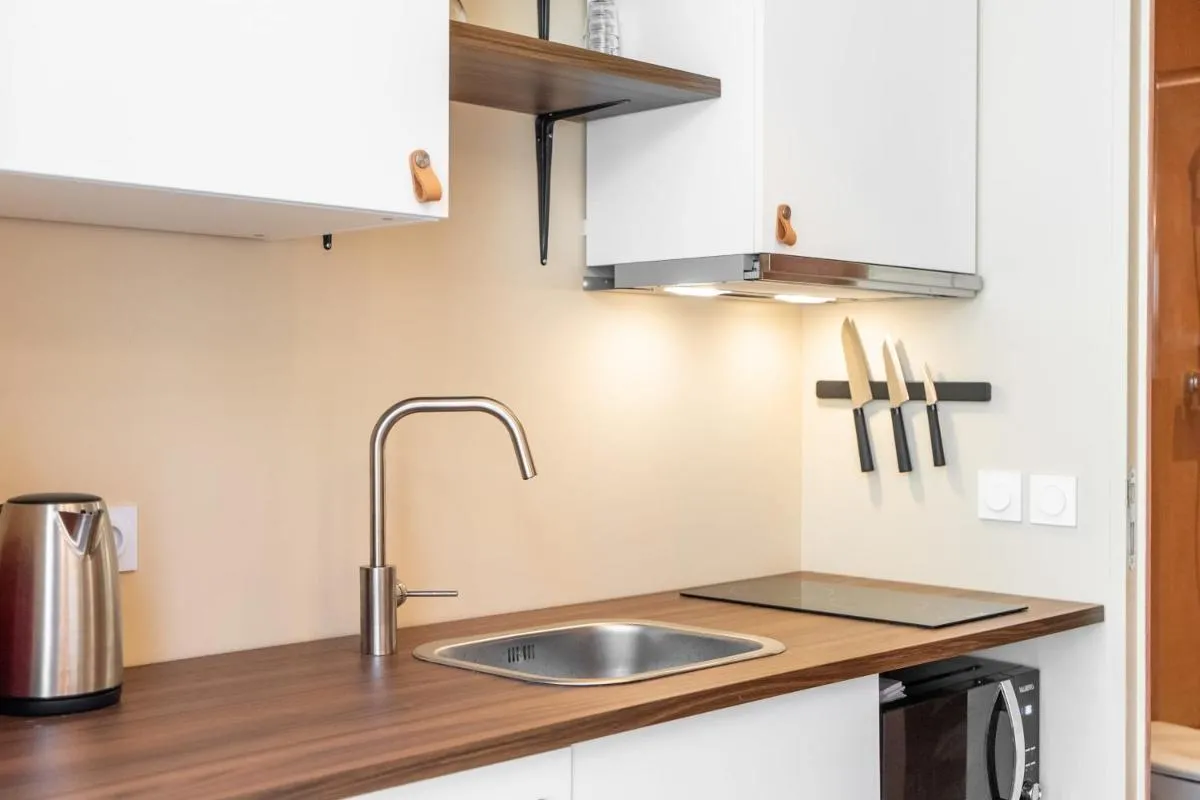 Image 1 of Bright duplex in the city center