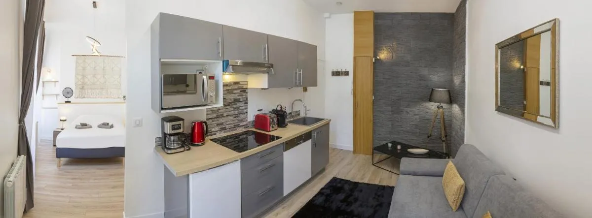 Image 2 of Charmant Logement Gambetta Bordeaux
