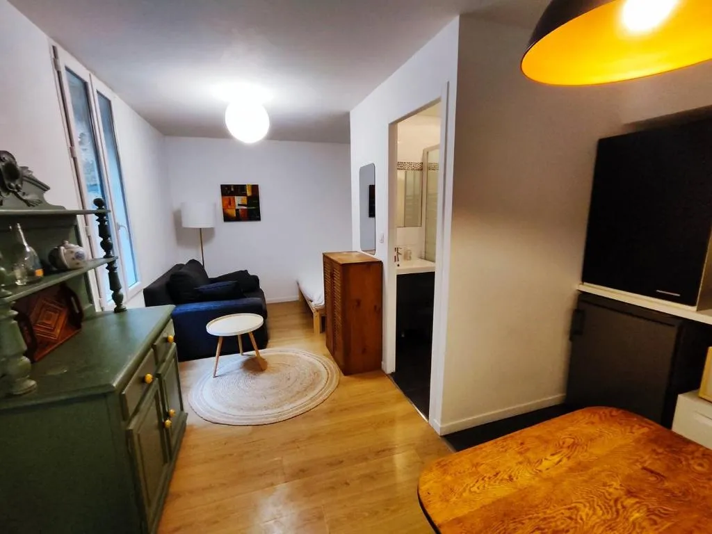 Image of Charming apartment downtown Bordeaux