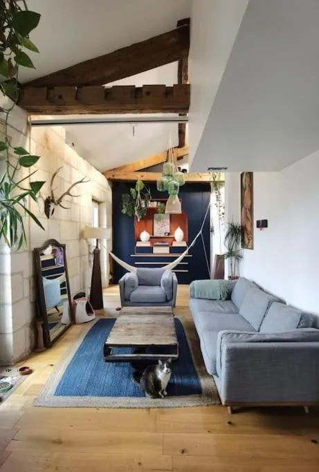 Image 3 of Duplex atypique et chaleureux, hyper centre