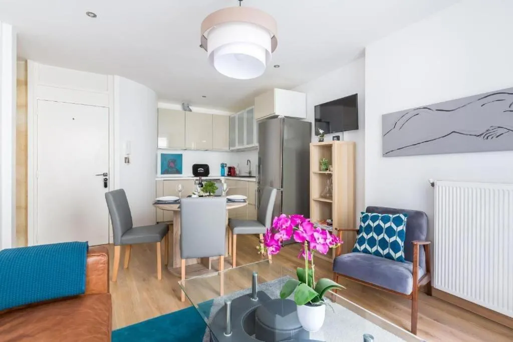 Image 6 of EasyLodge – Appartement 3 chambres Bordeaux
