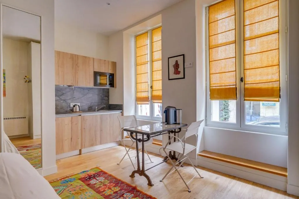 Image of Elegant apartment Bordeaux center