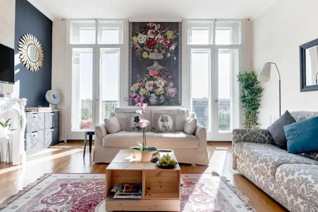 Image of Elegant apartment in Bordeaux at Les Chartrons