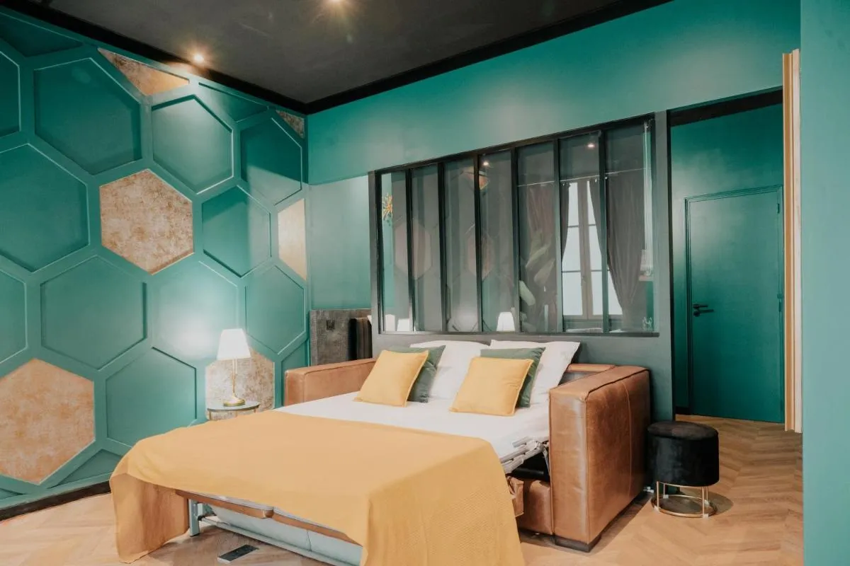 Image 6 of FREE PARKING – Self Checkin – WIFI – NETFLIX – CITY CENTER – LE COSTE by SUPERBORDEAUX