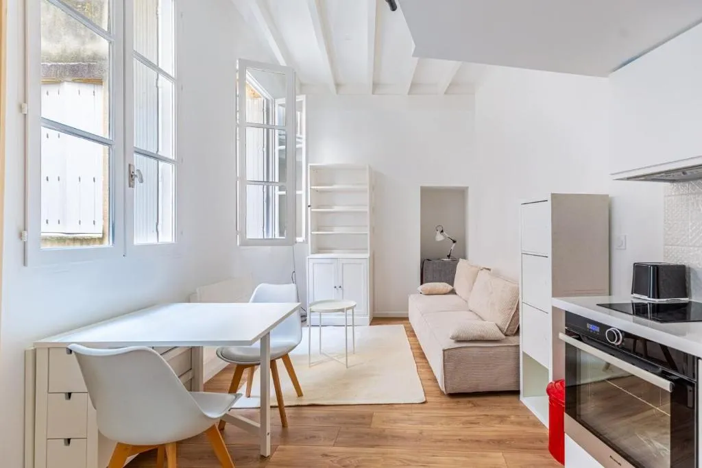 Image of GuestReady – A Downtown stay in Bordeaux
