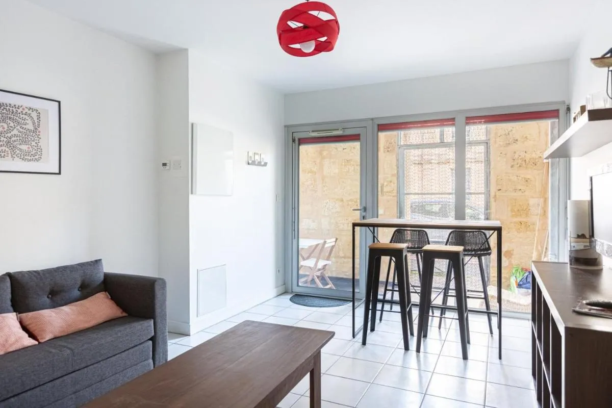 Image 4 of GuestReady – Appartement Cours du Médoc