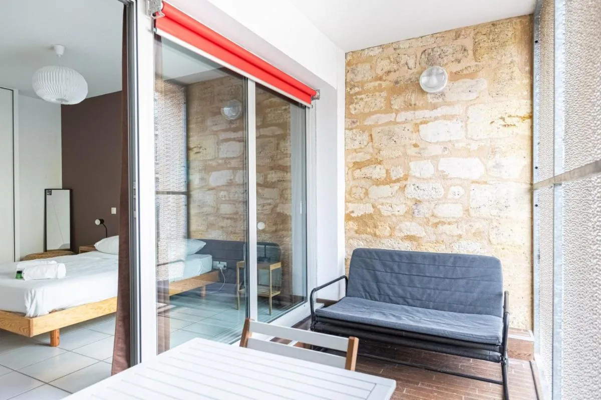 Image 2 of GuestReady – Appartement Cours du Médoc