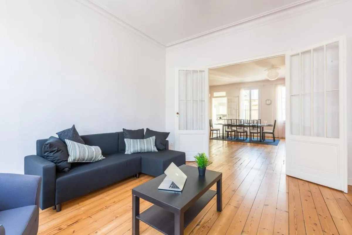 Image 1 of GuestReady – Duplex lumineux et spacieux, 7 personnes