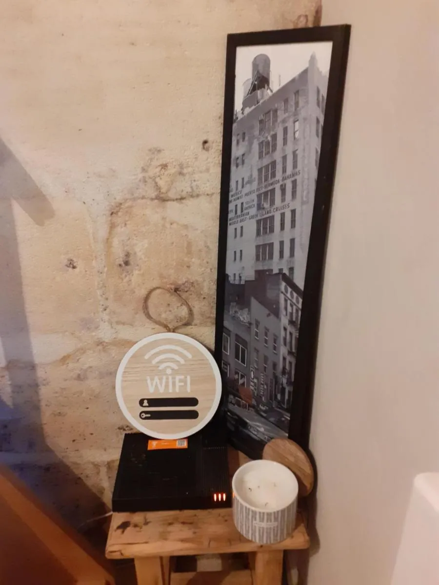 Image 1 of Joli petit loft dans échoppe pierre centre-ville