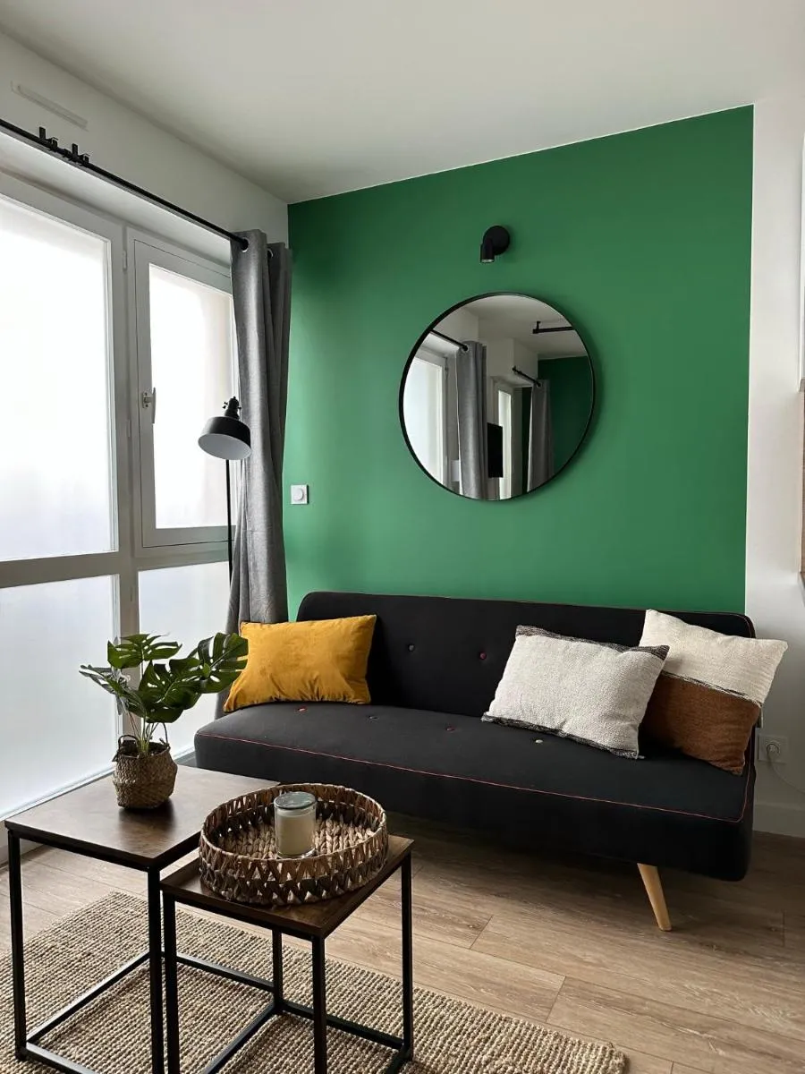 Image 3 of L’Atelier Sauvage – Studio Paisible Triangle d’Or