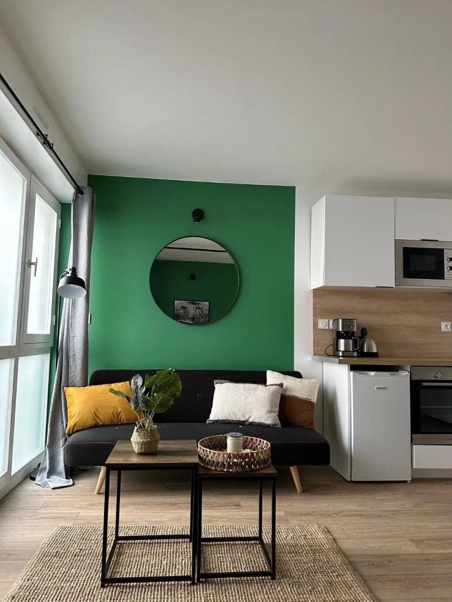 Image 5 of L’Atelier Sauvage – Studio Paisible Triangle d’Or