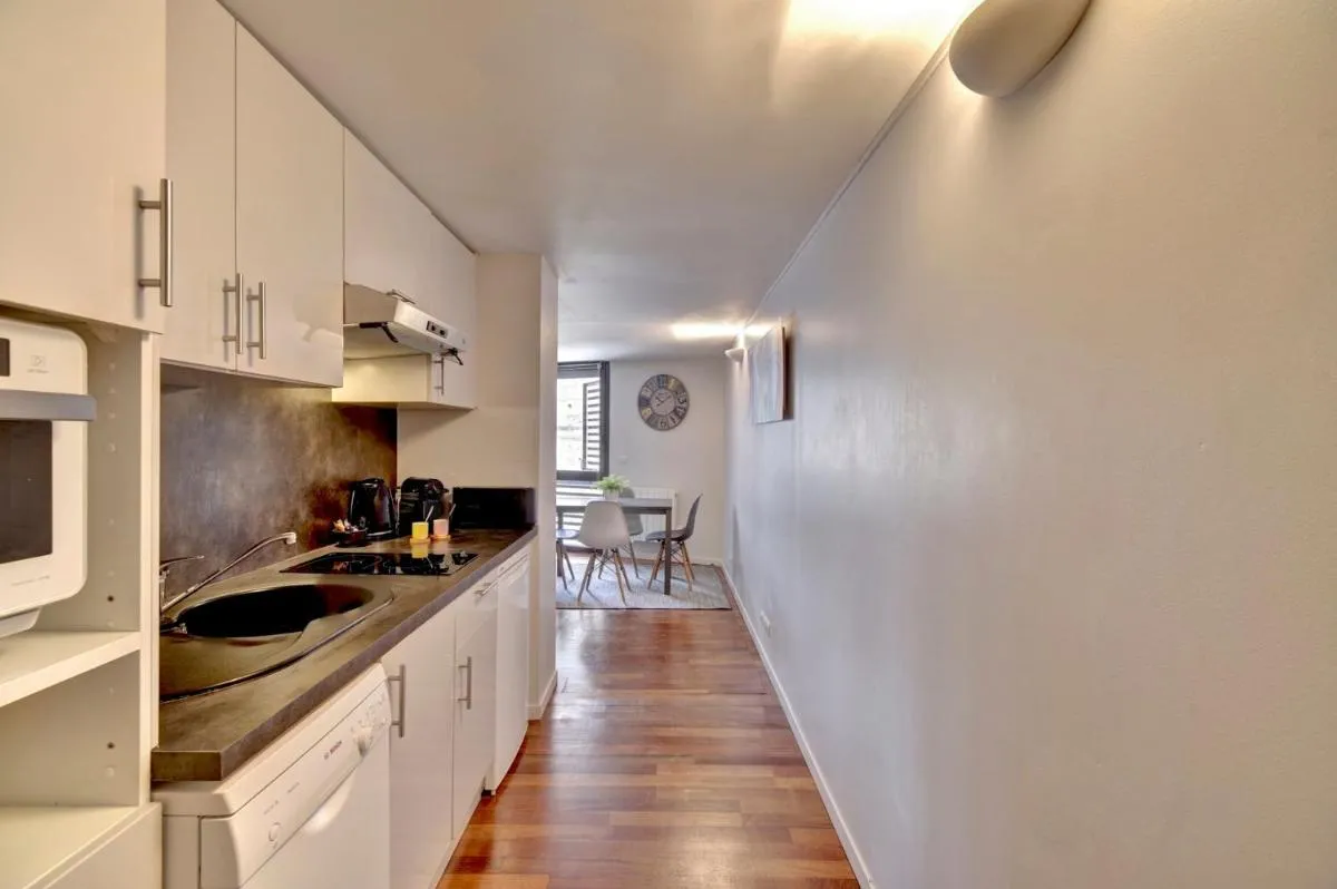 Image 2 of LE SAINT-MICHEL – Appartement Cosy