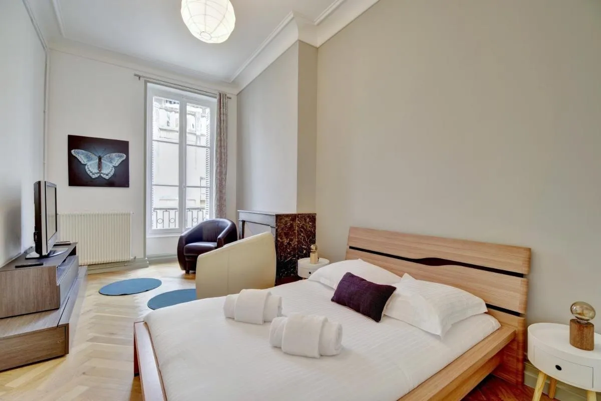 Image 3 of L’Impérial – Luxeux appartement dans le Triangle d’Or