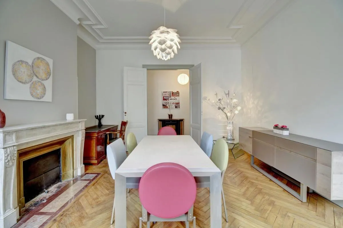 Image 4 of L’Impérial – Luxeux appartement dans le Triangle d’Or