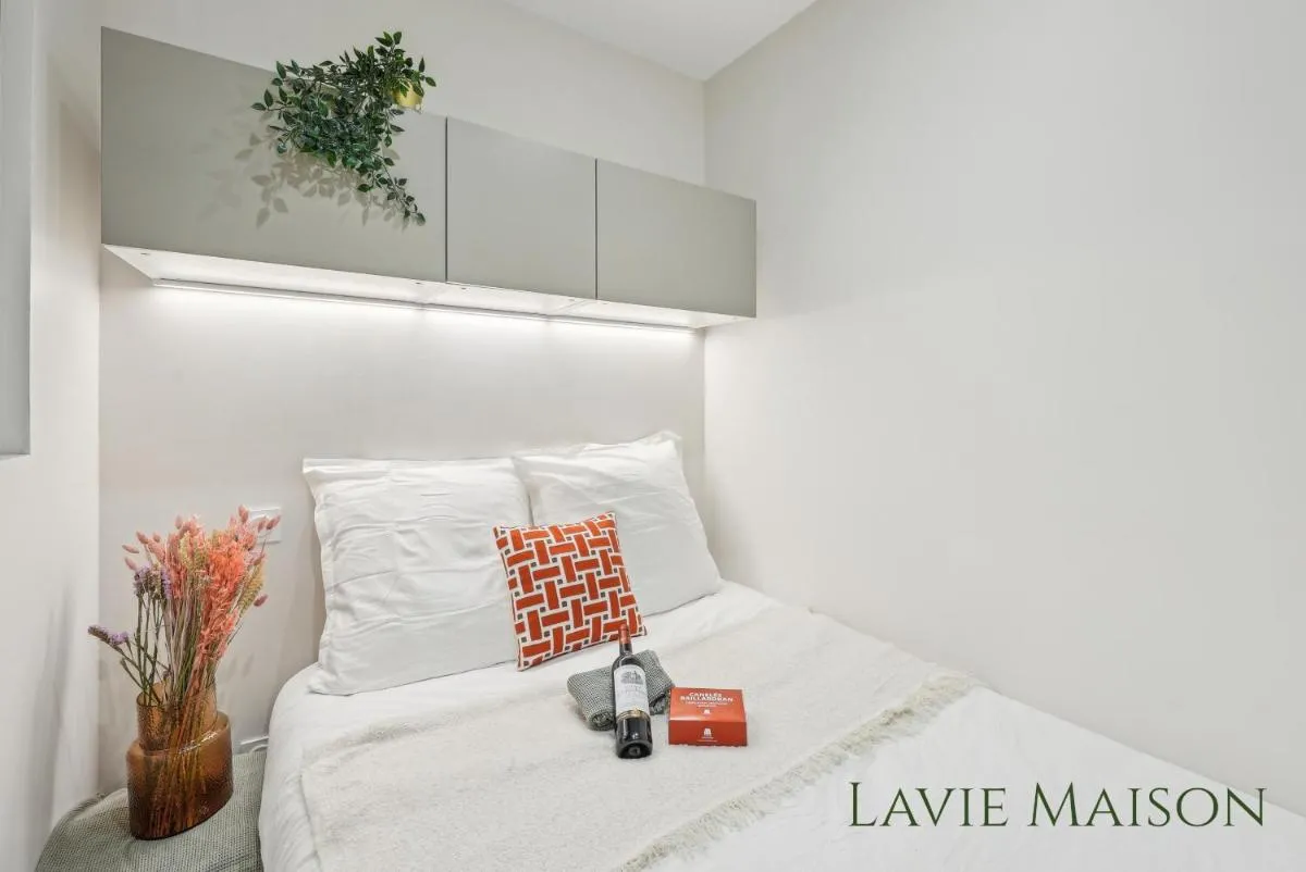 Image 5 of Lavie Maison Central & Hot Tub