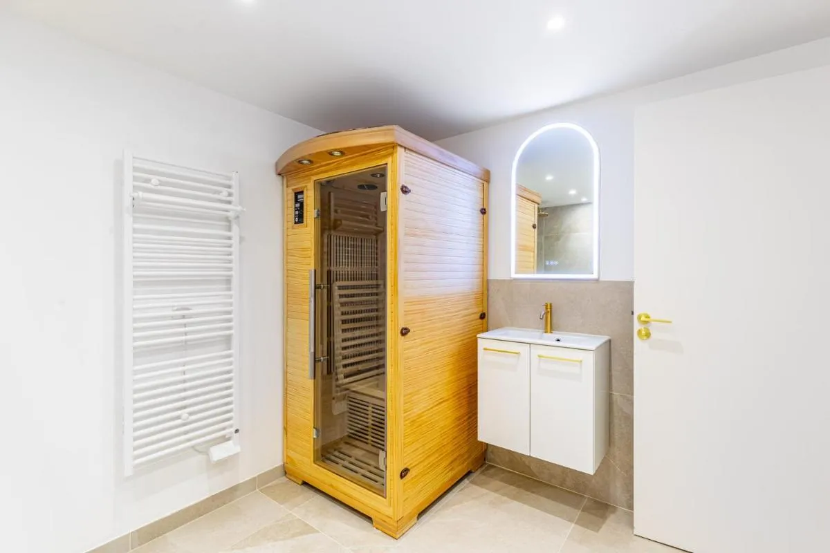 Image 2 of Lavie Maison Nouveau Chartrons