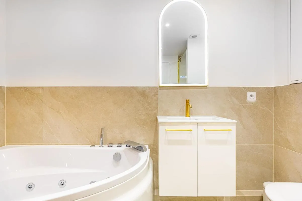 Image 4 of Lavie Maison Studio avec Jardin