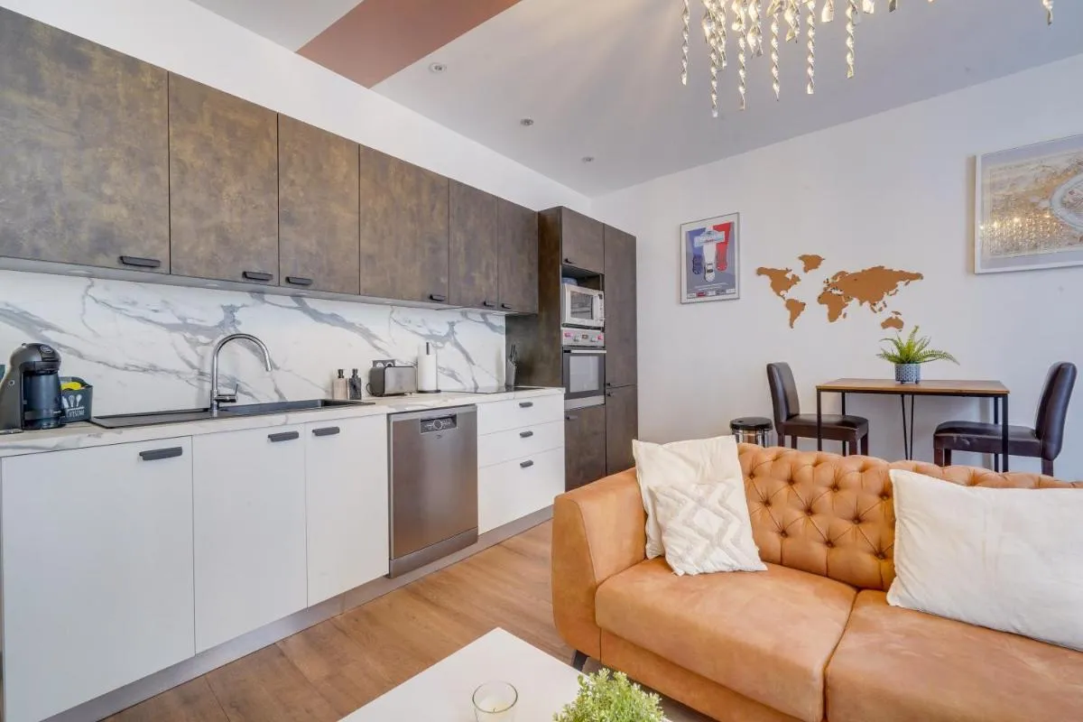 Image 1 of Le Clos des Menuts – Appt, quartier St-Catherine