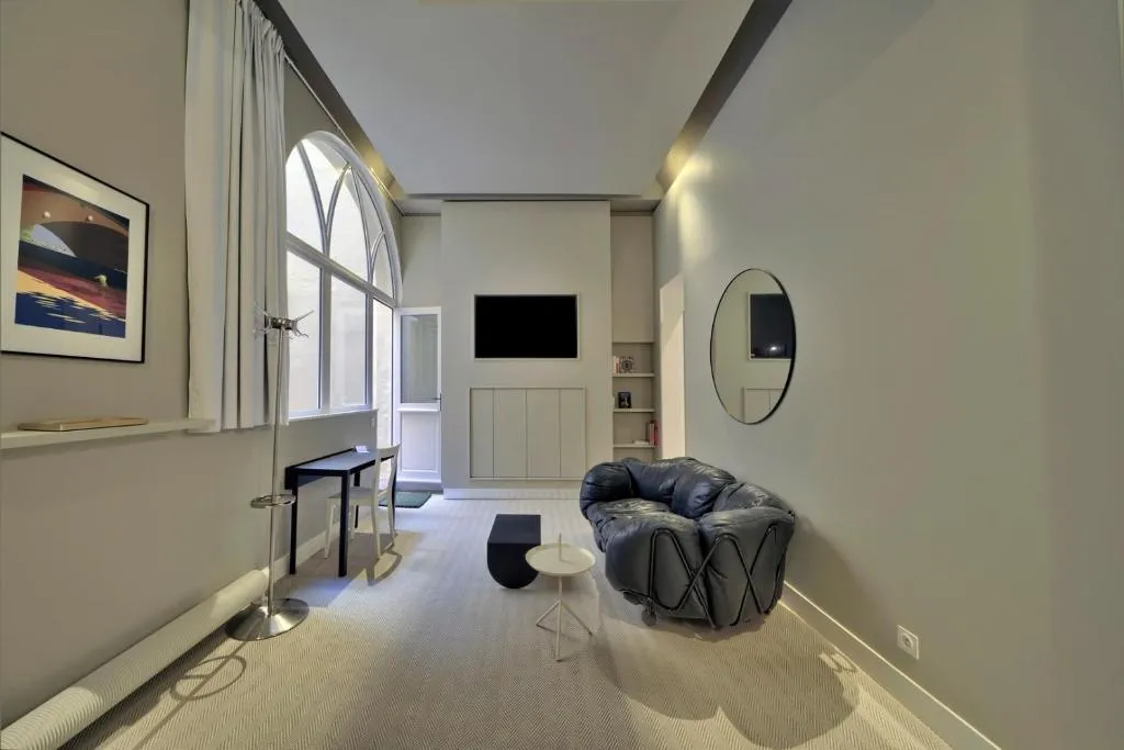 Image of Le Nuage – Studio design à Triangle d’Or