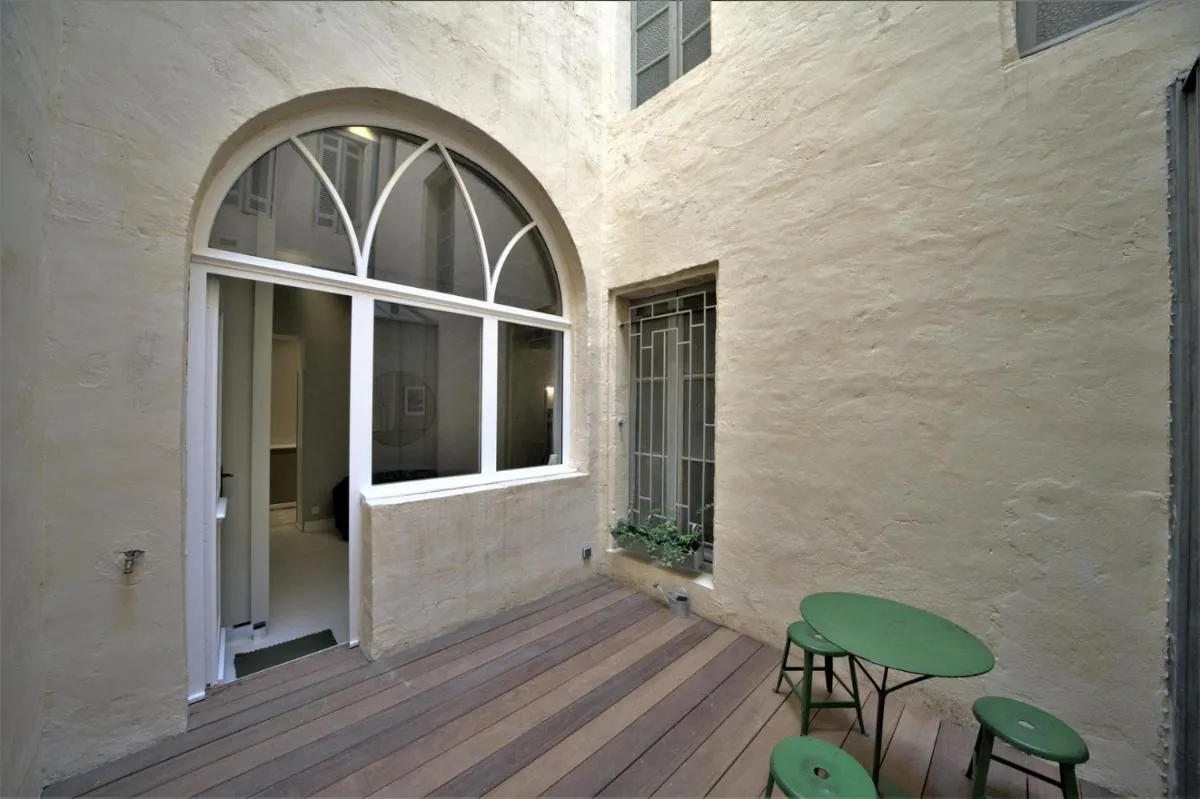 Image 1 of Le Nuage – Studio design à Triangle d’Or