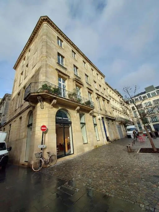 Image 5 of Magnifique Appartement Bordeaux centre historique