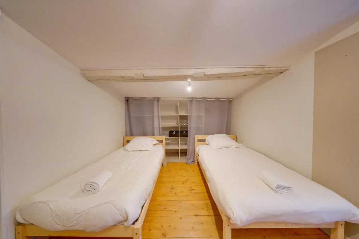 Image 5 of Observance 2 bedroom duplex apartment