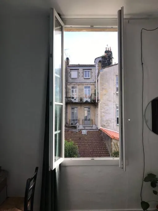Image 3 of Studio calme au centre de Bordeaux