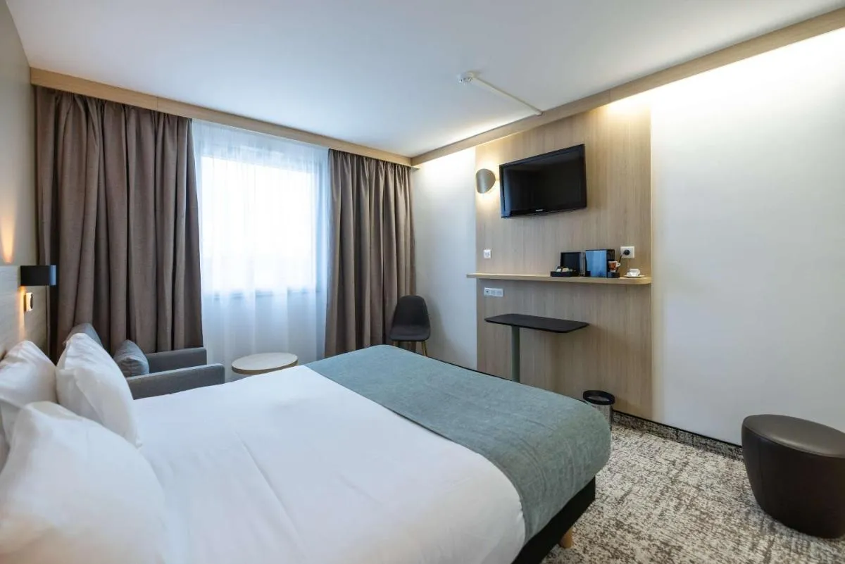 Image 5 of Sure Hotel by Best Western Bordeaux Lac