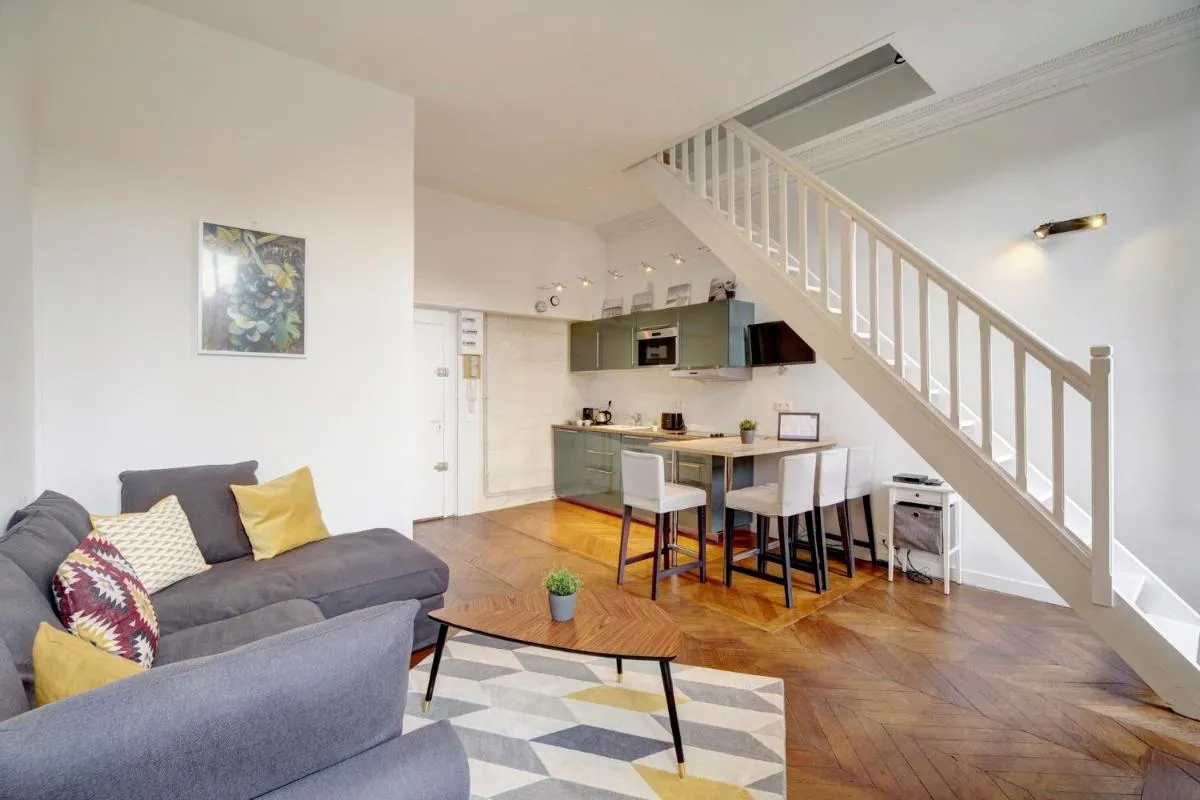 Image 4 of Sweet Melody – Beau Duplex – Quartier Saint Pierre