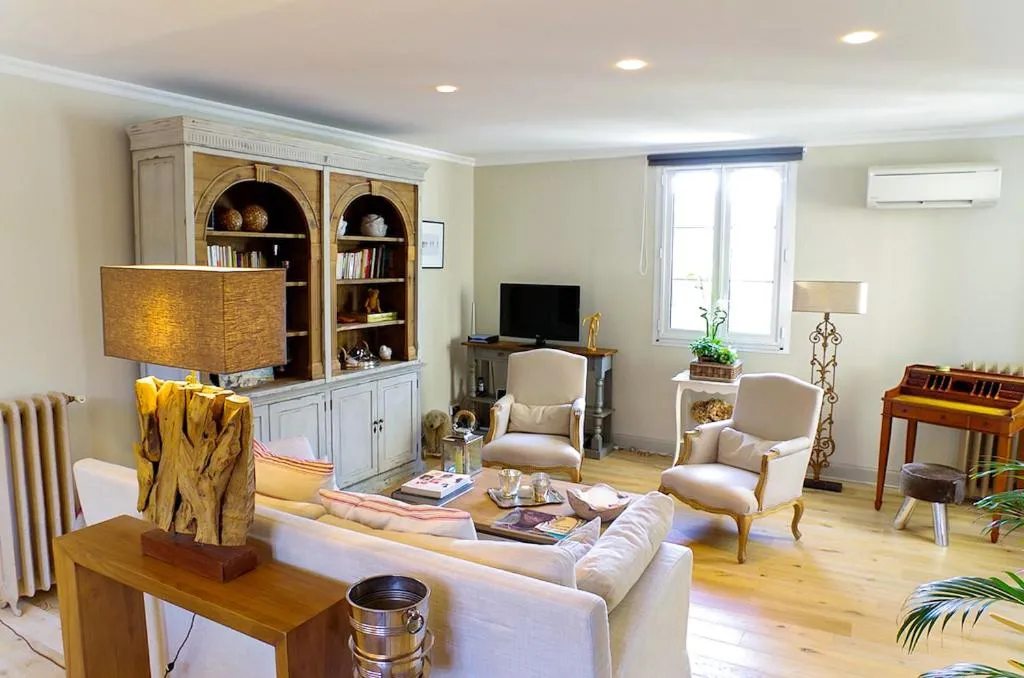 Image 2 of Turenne – Appartement 1 chambre proche du Jardin Public
