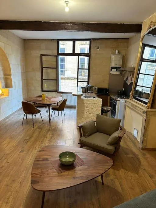 Image 4 of Unforgettable Stay Heart of Bordeaux Historical City Center