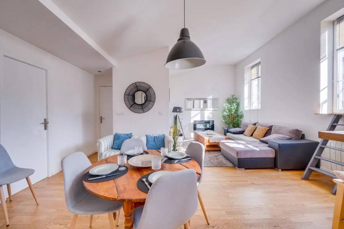 Image 3 of Very nice apartment in the historical center