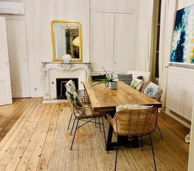 Image 1 of l’Appartement Grand Théatre