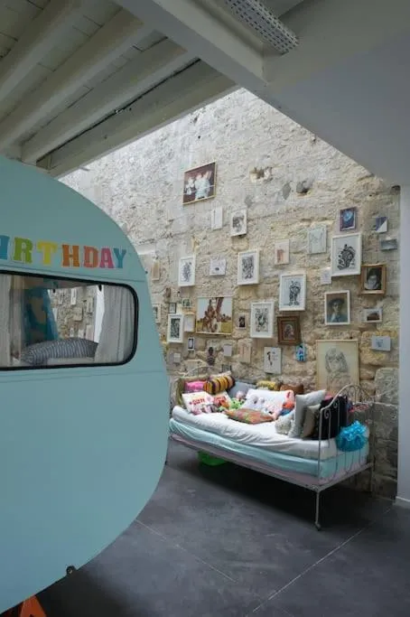 Image 4 of loft bordeaux