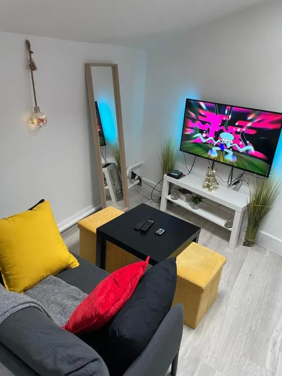 Image of studio rénové 30m2 a 5 min de la gare