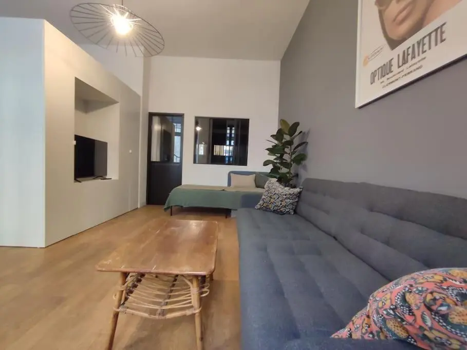 Image 4 of Apartment in the heart of the Chartrons