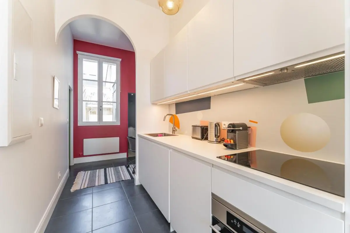 Image 5 of Appartement Place Pey Berland avec balcon et parking
